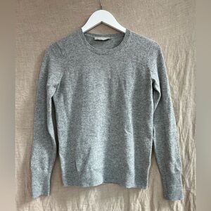 Everlane Cashmere Sweater size XS